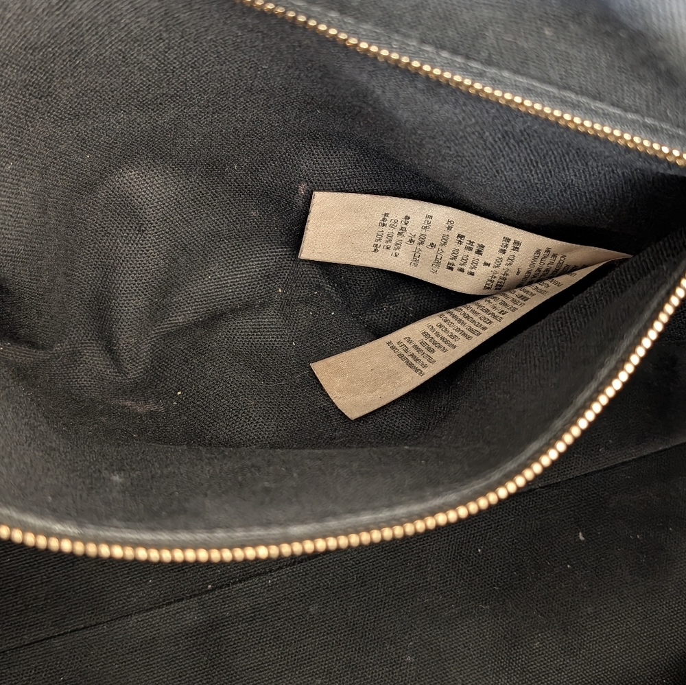 Burberry Welburn Tote - EUC - Picture 8 of 10